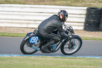 enduro-digital-images;event-digital-images;eventdigitalimages;mallory-park;mallory-park-photographs;mallory-park-trackday;mallory-park-trackday-photographs;no-limits-trackdays;peter-wileman-photography;racing-digital-images;trackday-digital-images;trackday-photos